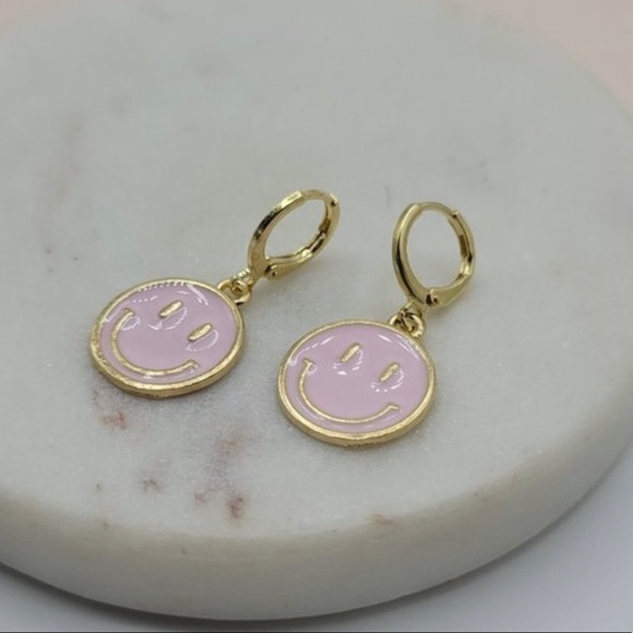 Pink Round Smiley Face Earrings - Picture 3 of 3